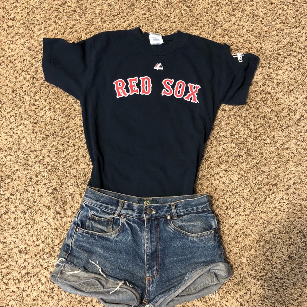 Red Sox tee - can crop if needed.